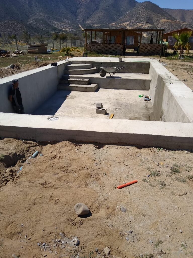 PISCINA CON HORMIGON